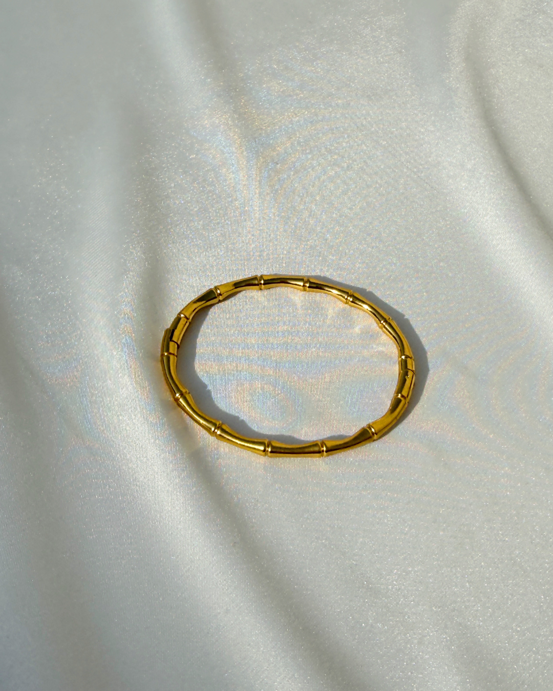 Sculpted curve bangle
