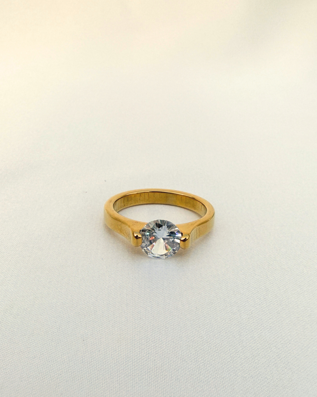 Aurora Crystal Ring