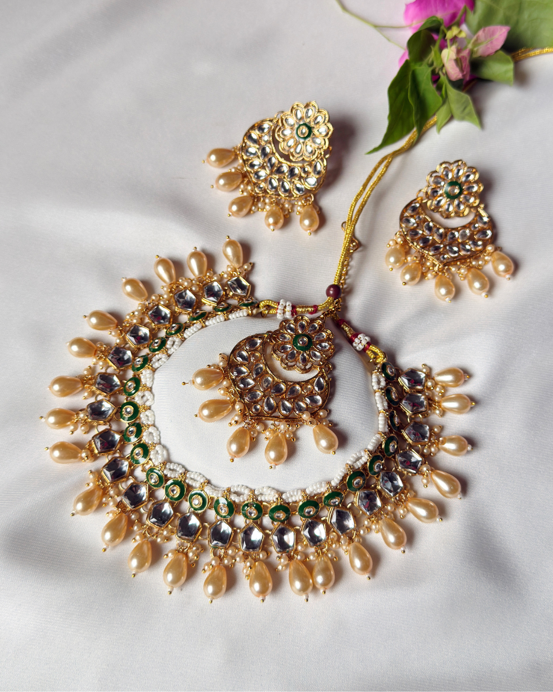 Muhani kundan set ( champagne)