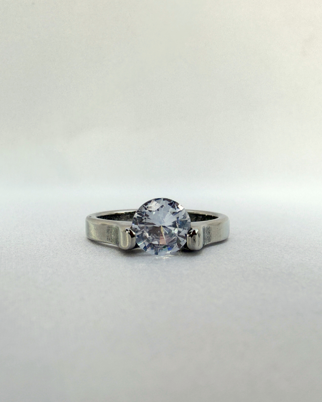 Aurora Crystal Ring
