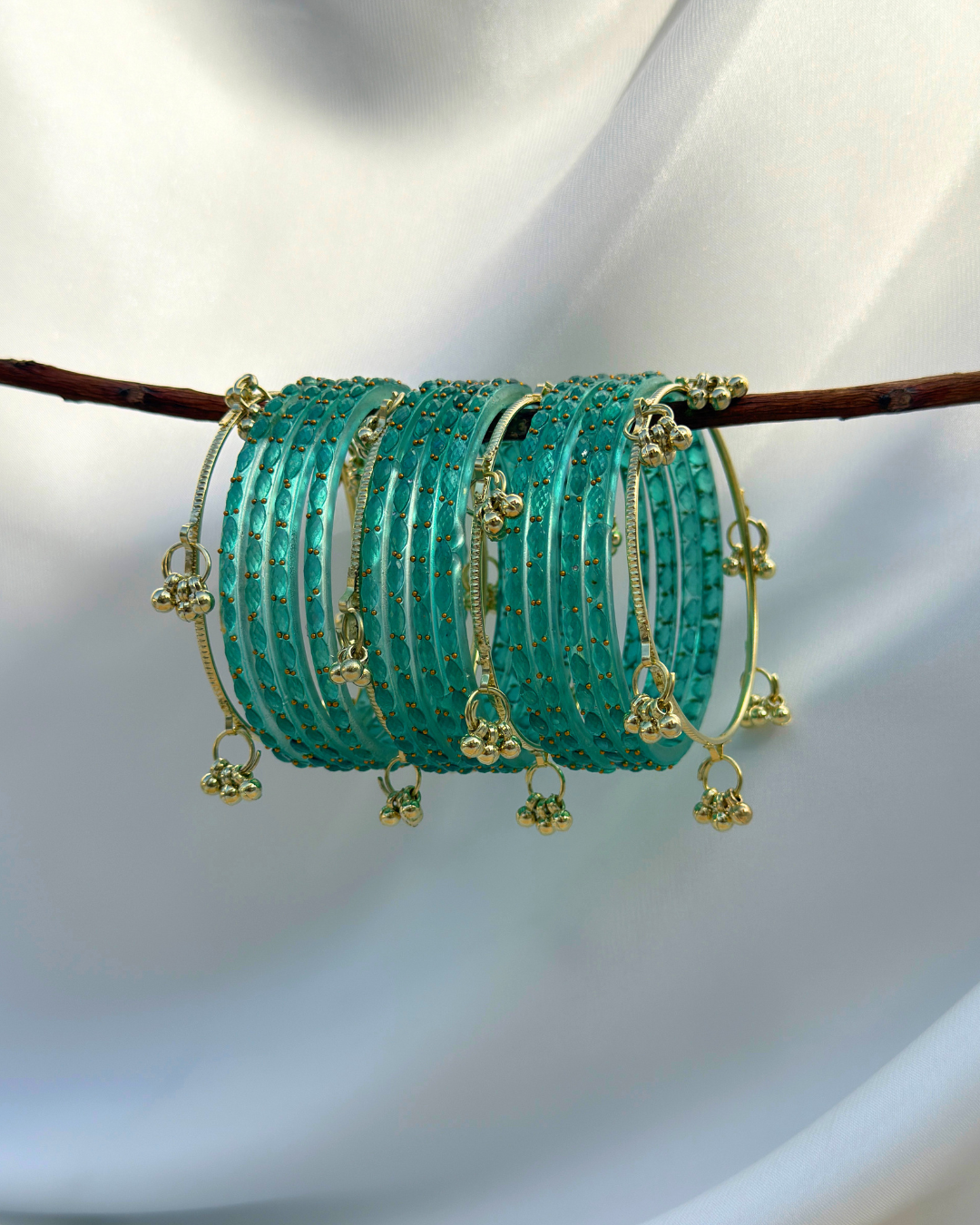 Era dilkash bangles S. Green