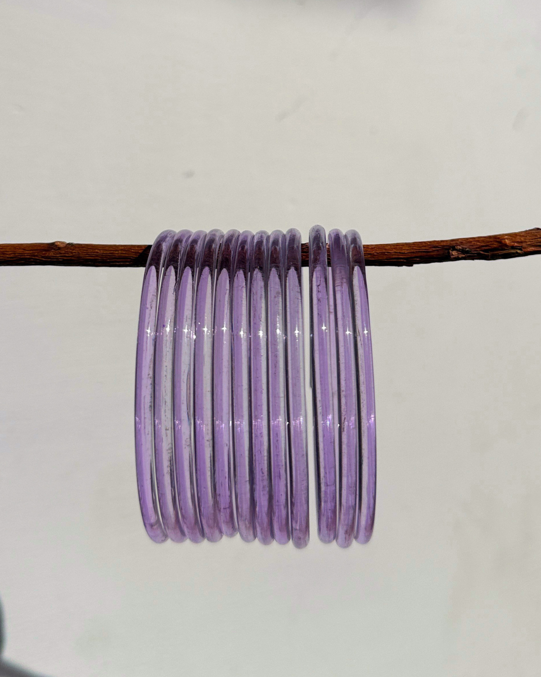 Era Glow Bangles Lilac