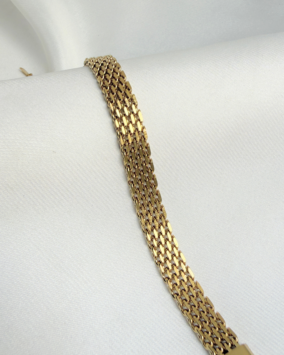 Golden Mesh Luxe Bracelet