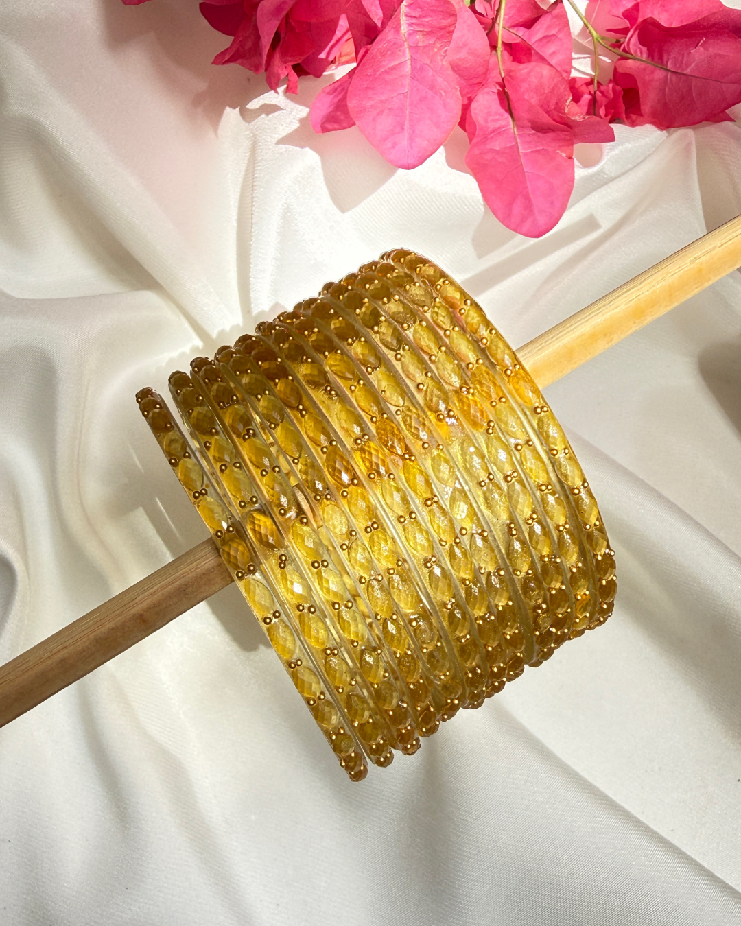Era Raindrop Bangles Light Yellow