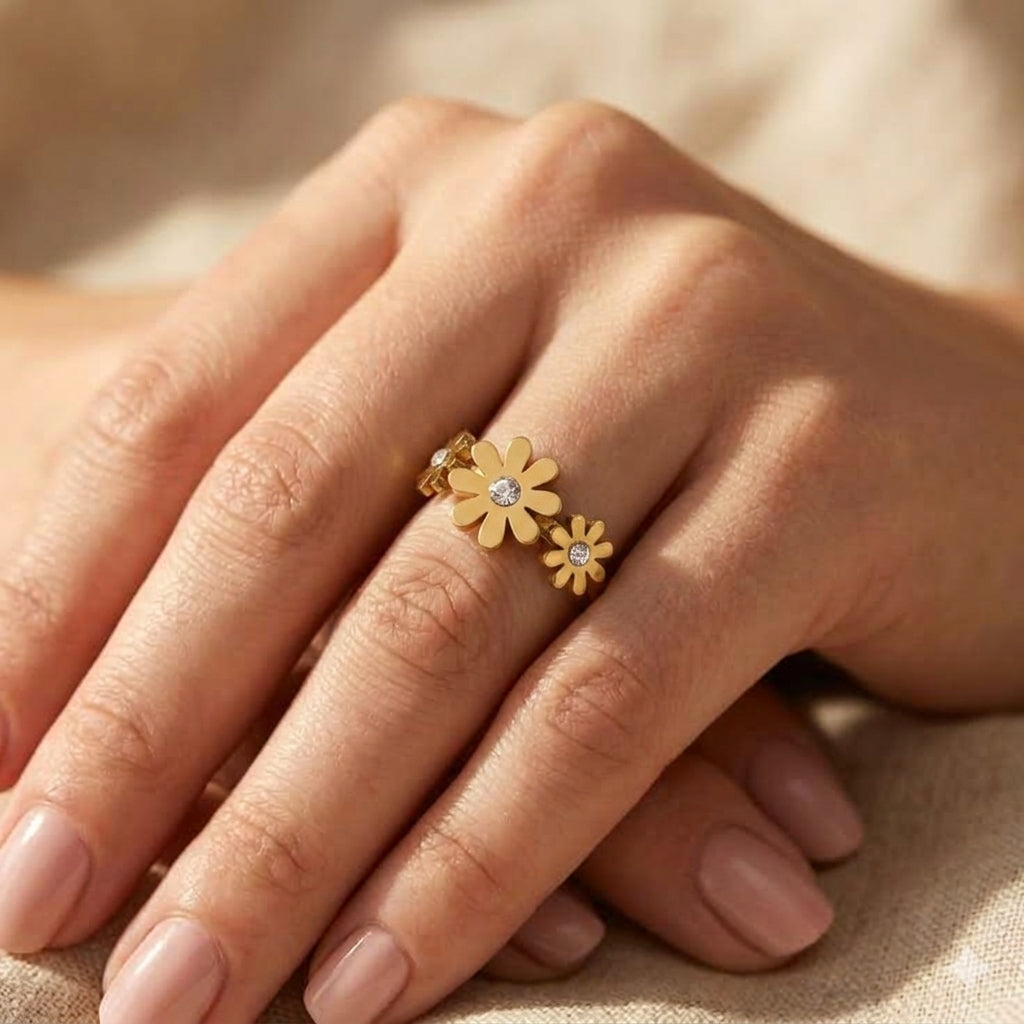 Bloom Crystal Ring