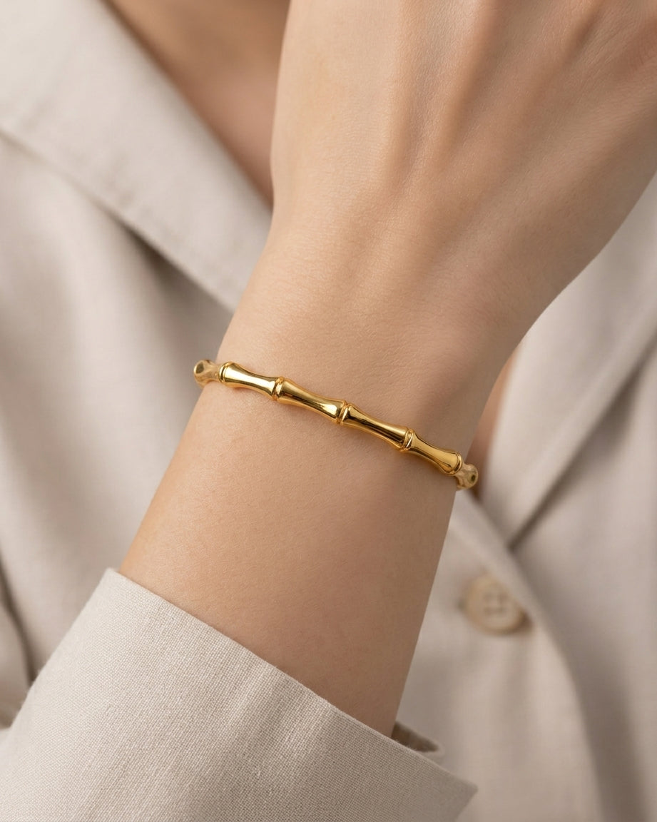Curved Open Frame Bangle