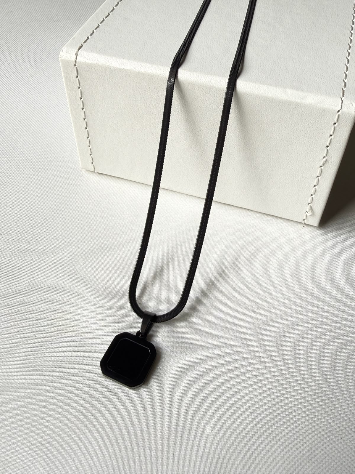 Onyx Stone Chain