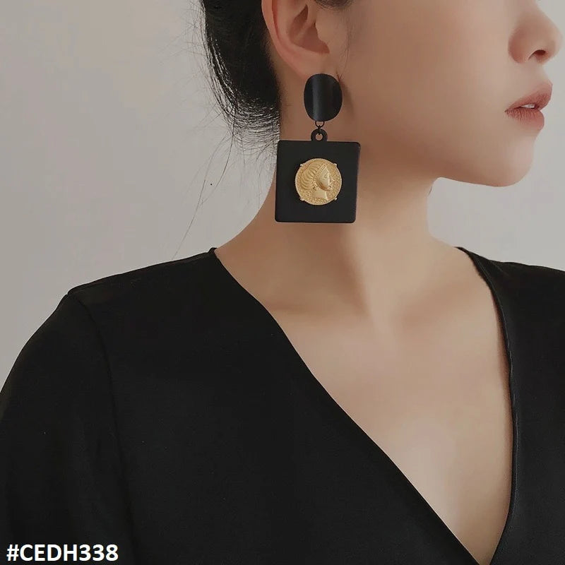 Aesthetic Square ear drop earrings pair