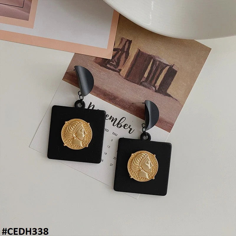 Aesthetic Square ear drop earrings pair